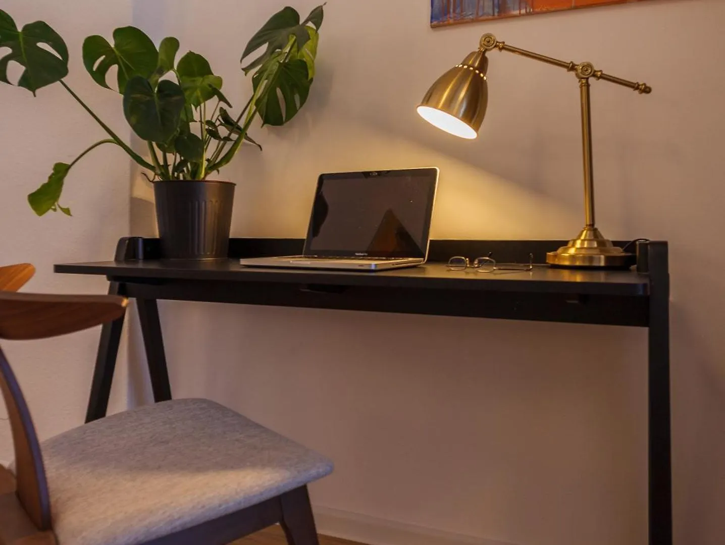 Oomph Berlin 3Br Apt With Light Tones And Artwork Niemcy