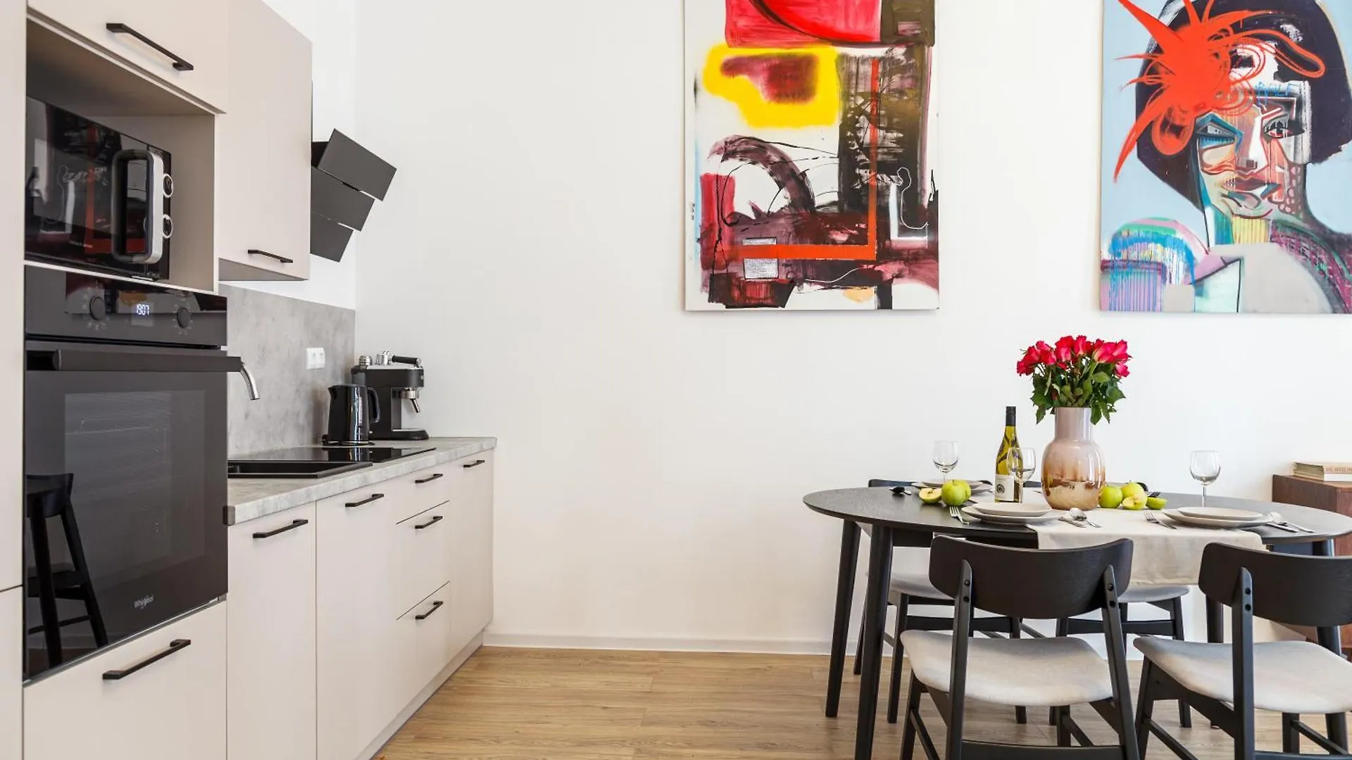 Oomph Berlin 3Br Apt With Light Tones And Artwork 0*,  Allemagne