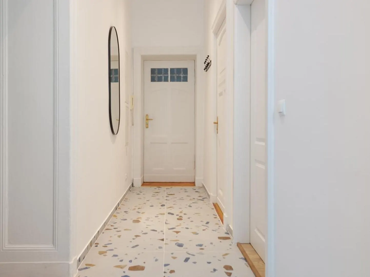 Oomph Berlin 3Br Apt With Light Tones And Artwork 0*,  Duitsland